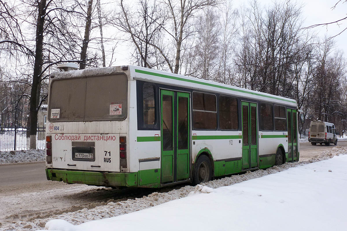 Автобус 604 остановки. ЛИАЗ 5256 В Тульская область. ЛИАЗ 5256 В Щекино. Тульская маршрутка.