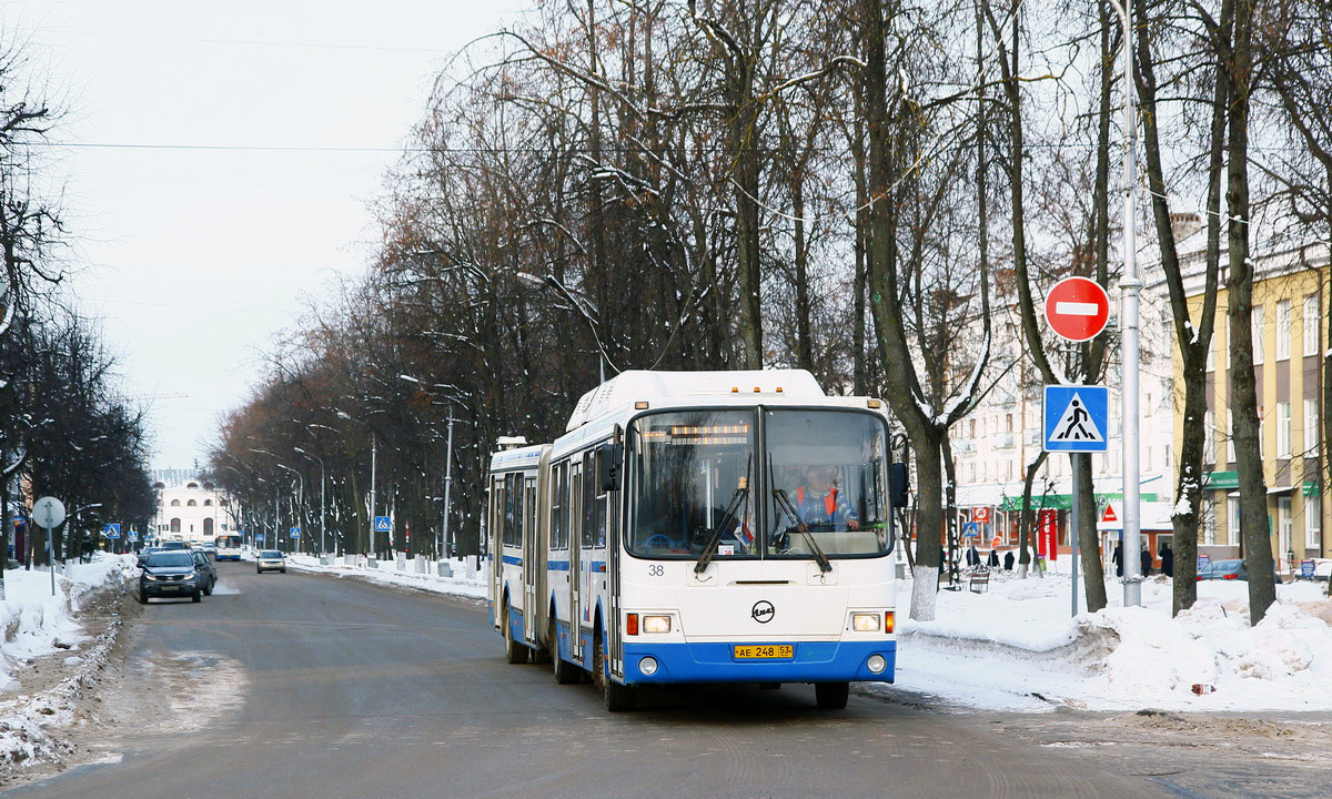 Новгородская область, ЛиАЗ-6212.70 № 38