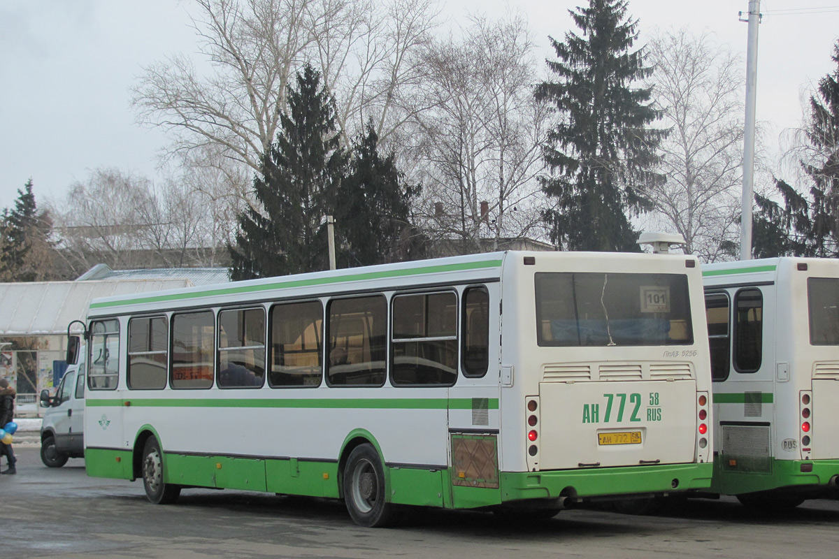 Penza region, LiAZ-5256.45 Nr. 383