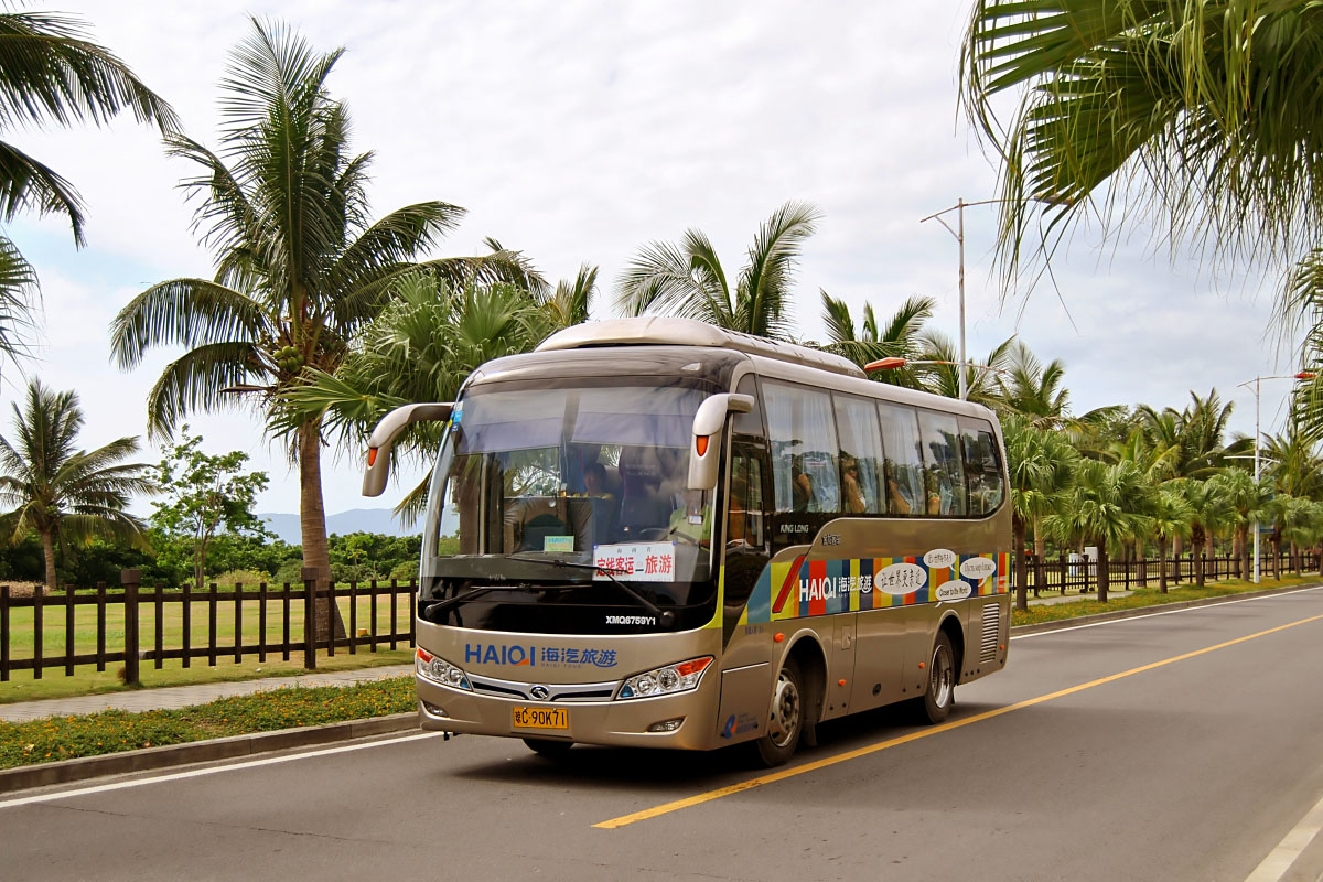 Китай, King Long XMQ6759Y1 № 琼C 90K71