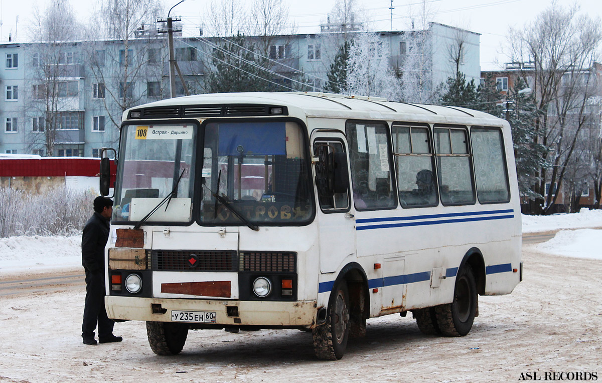 Псковская область, ПАЗ-32053 № 135