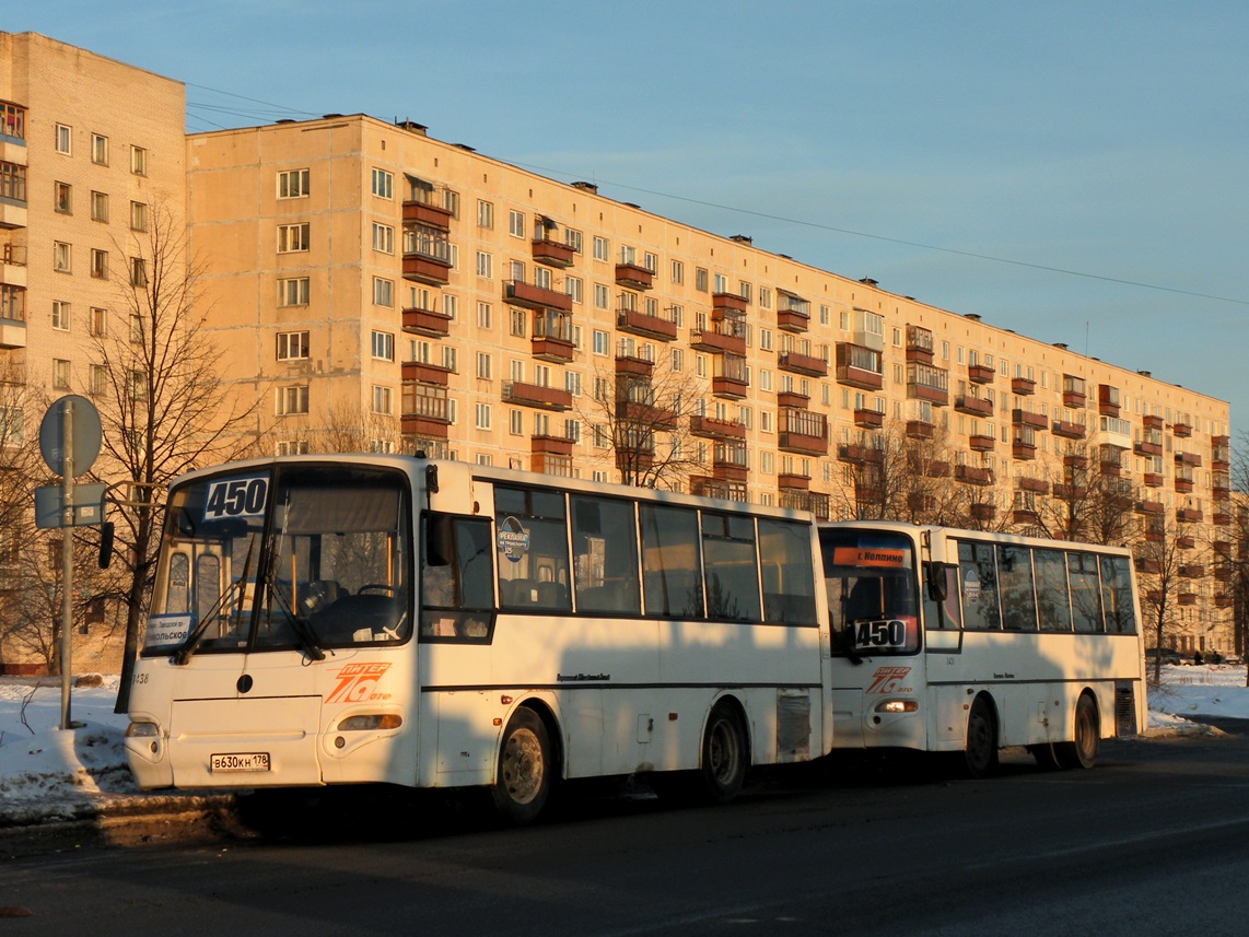 Санкт-Петербург, КАвЗ-4235-03 № 2438