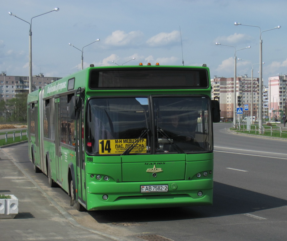 Витебская область, МАЗ-105.465 № 011088