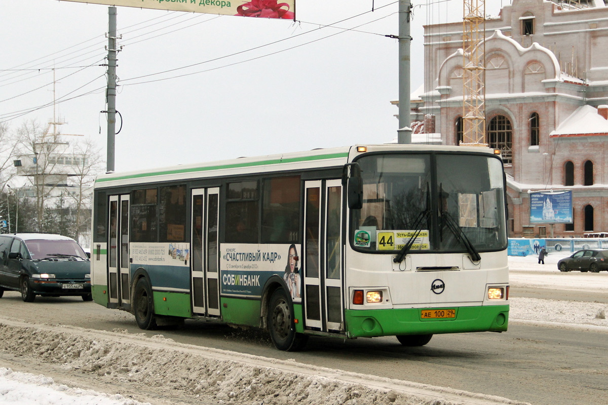 Архангельская область, ЛиАЗ-5256.36 № 111