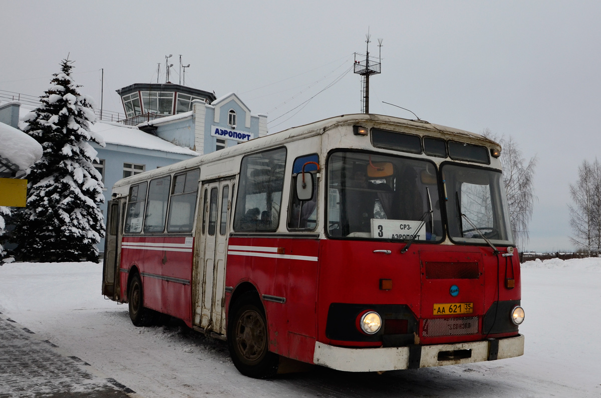 Вологодская область, ЛиАЗ-677М № 120