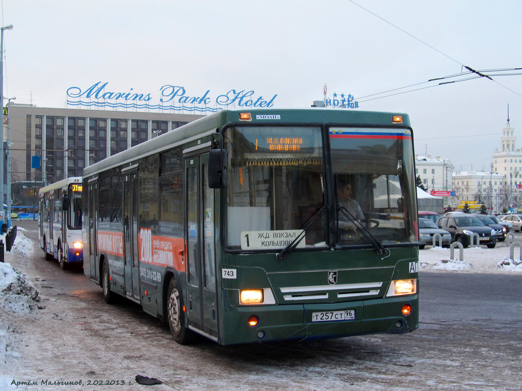 Sverdlovsk region, NefAZ-5299-20-32 № 743