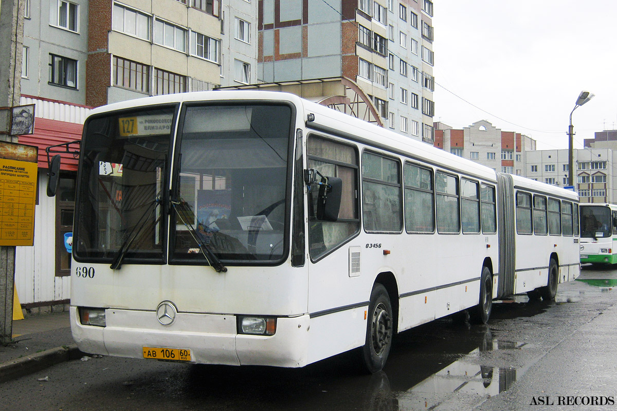 Псковская область, Mercedes-Benz O345G № 690