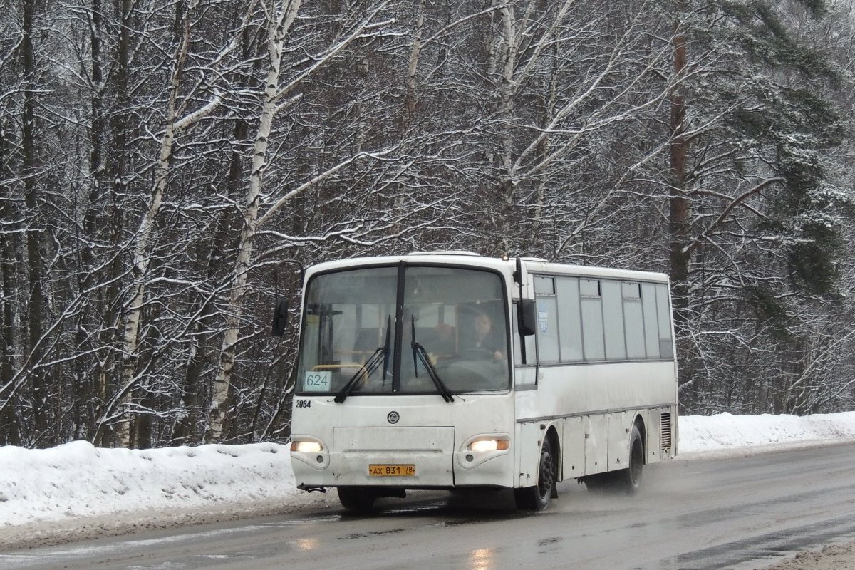 Ленинградская область, КАвЗ-4238-00 № 2064