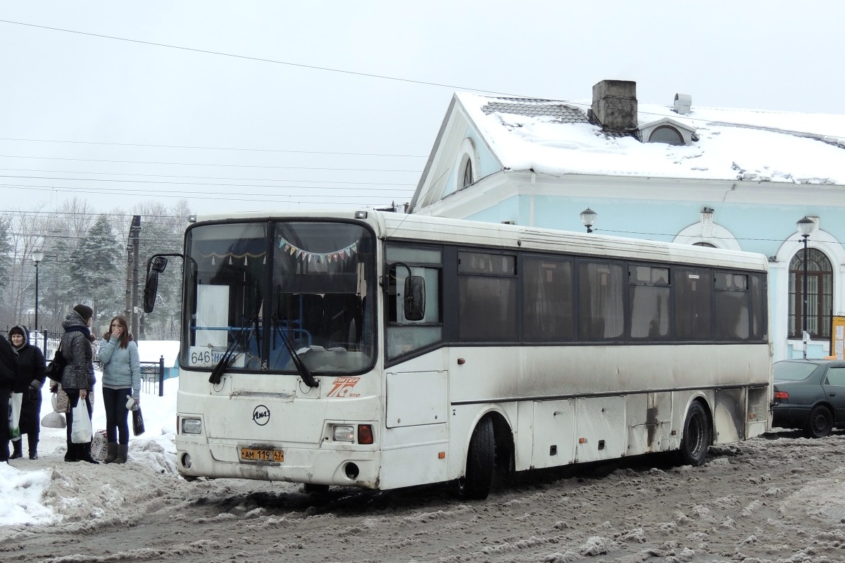 Ленинградская область, ЛиАЗ-5256.23-01 (ГолАЗ) № 3423