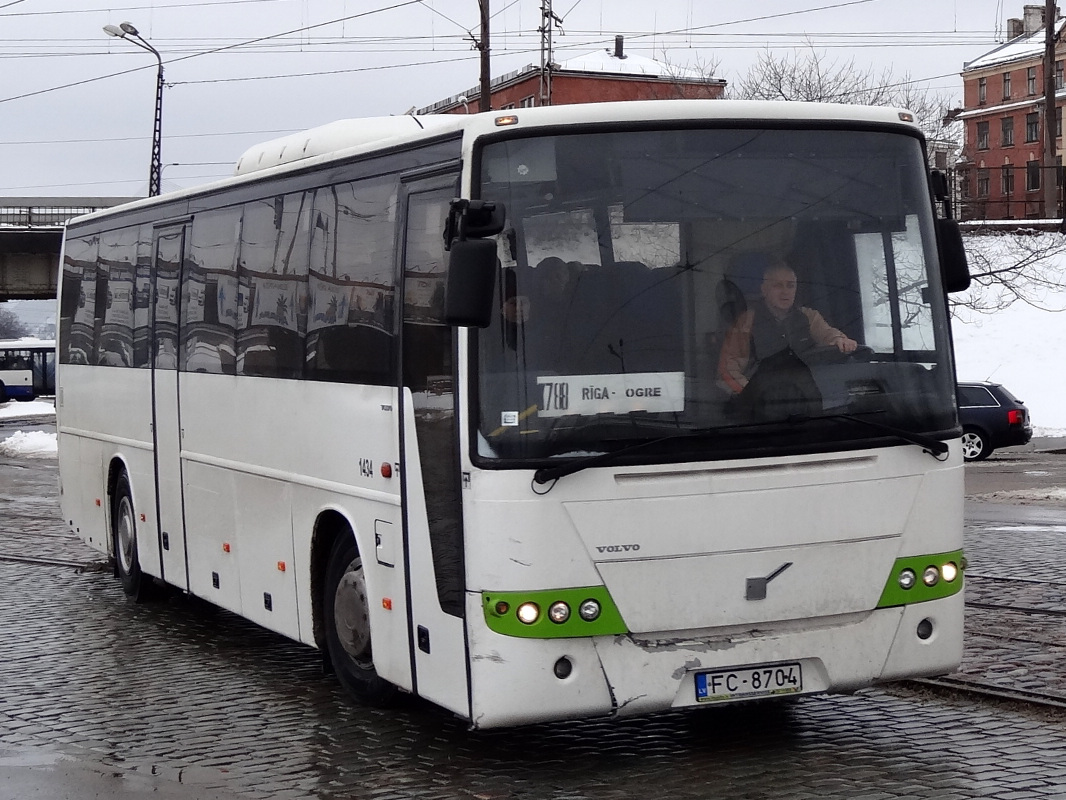 Латвия, Volvo 8700 № FC-8704