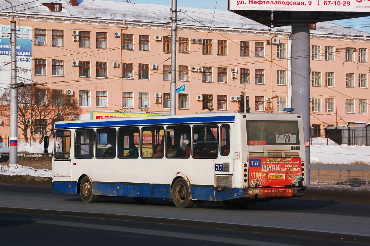 Omsk region, LiAZ-5256.45 č. 717