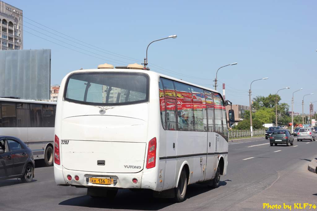 Sankt Petersburg, Yutong ZK6737D Nr. 2207