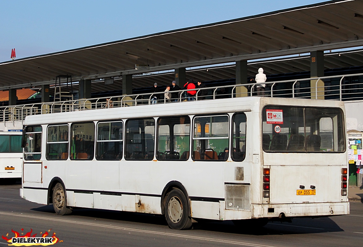 Moskau, LiAZ-5256.25-11 Nr. ЕР 055 77