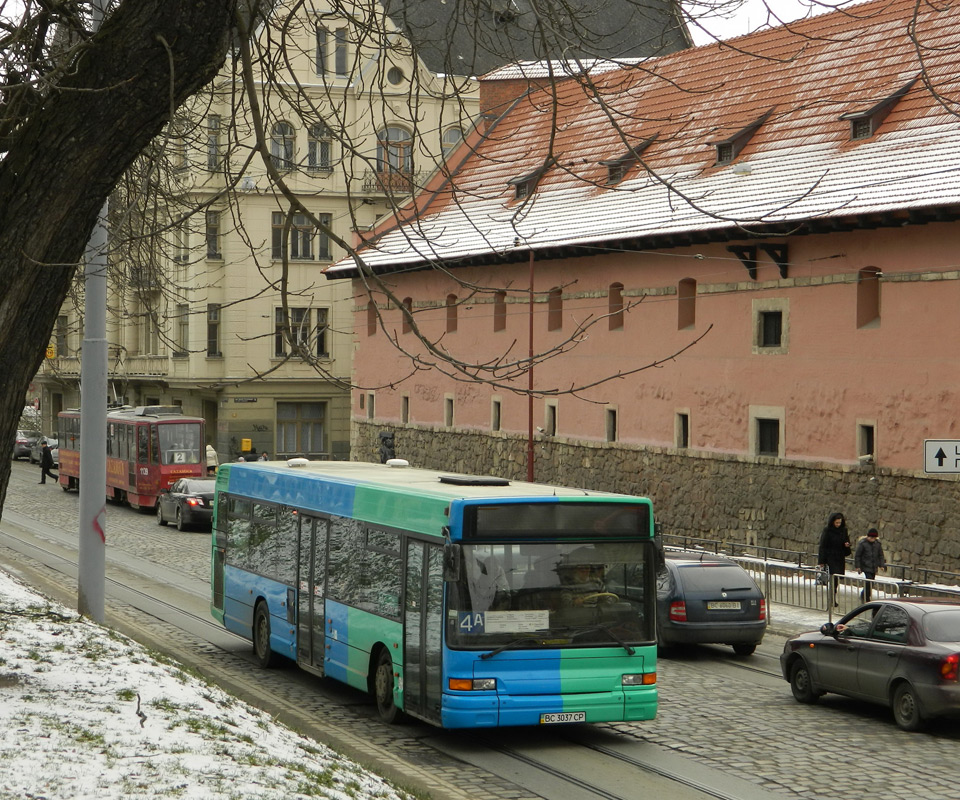 Lvov region, Heuliez GX217 № BC 3037 CP