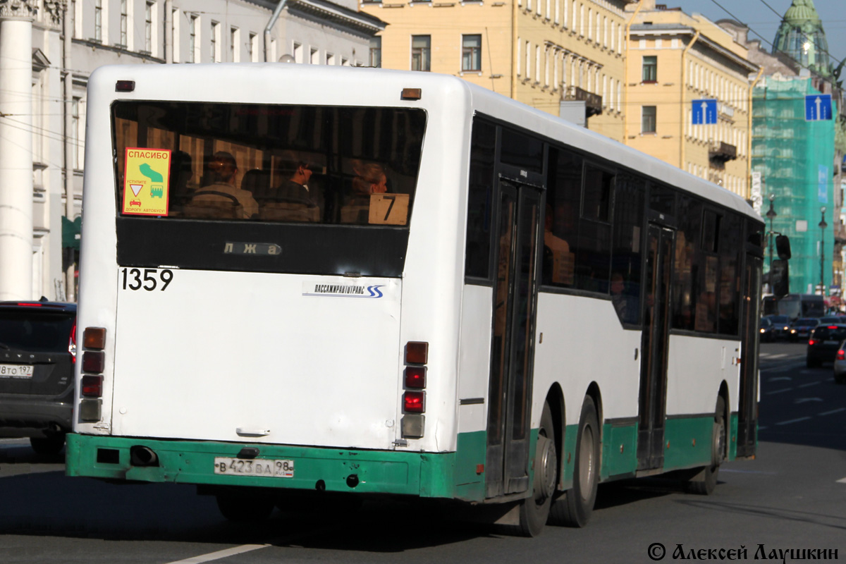 Szentpétervár, Volgabus-6270.00 sz.: 1359