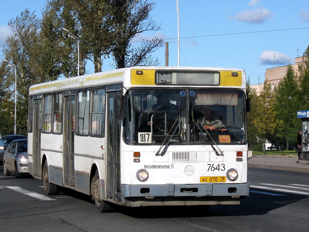 Санкт-Петербург, ЛиАЗ-5256.00 № 7643