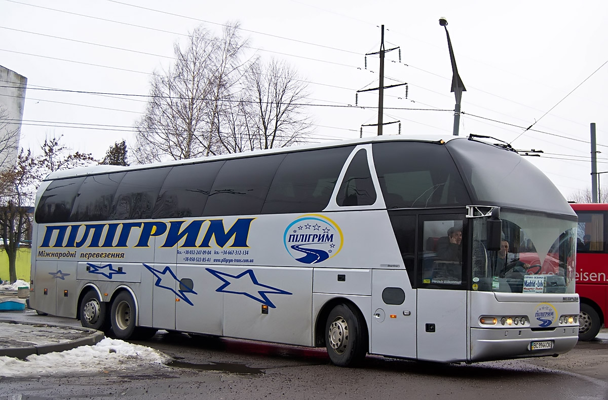 Lvov region, Neoplan PE8 N516/3SHDHL Starliner # BC 9944 CK — Photo — Bus  Transport