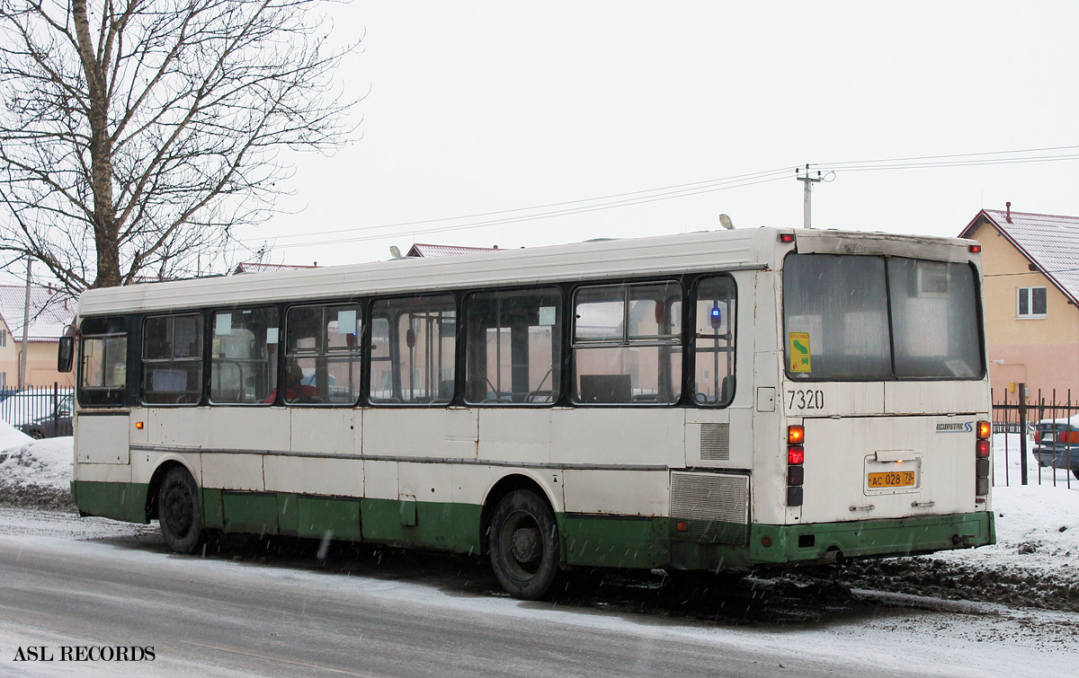 Санкт-Петербург, ЛиАЗ-5256.25 № 7320