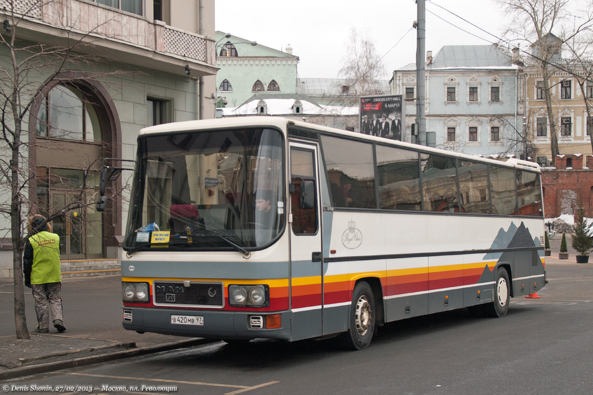 Москва, MAN 882 292FRH № В 420 МВ 97