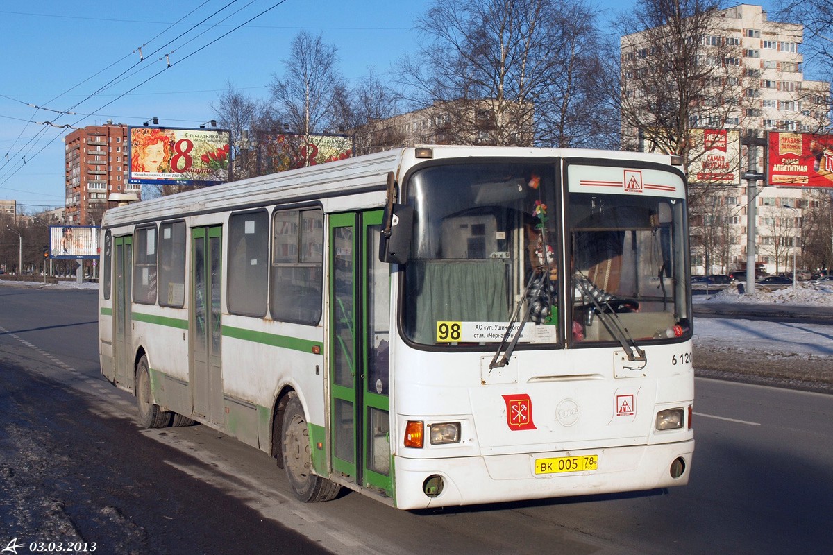 Sankt Petersburg, LiAZ-5256.25 Nr. n120