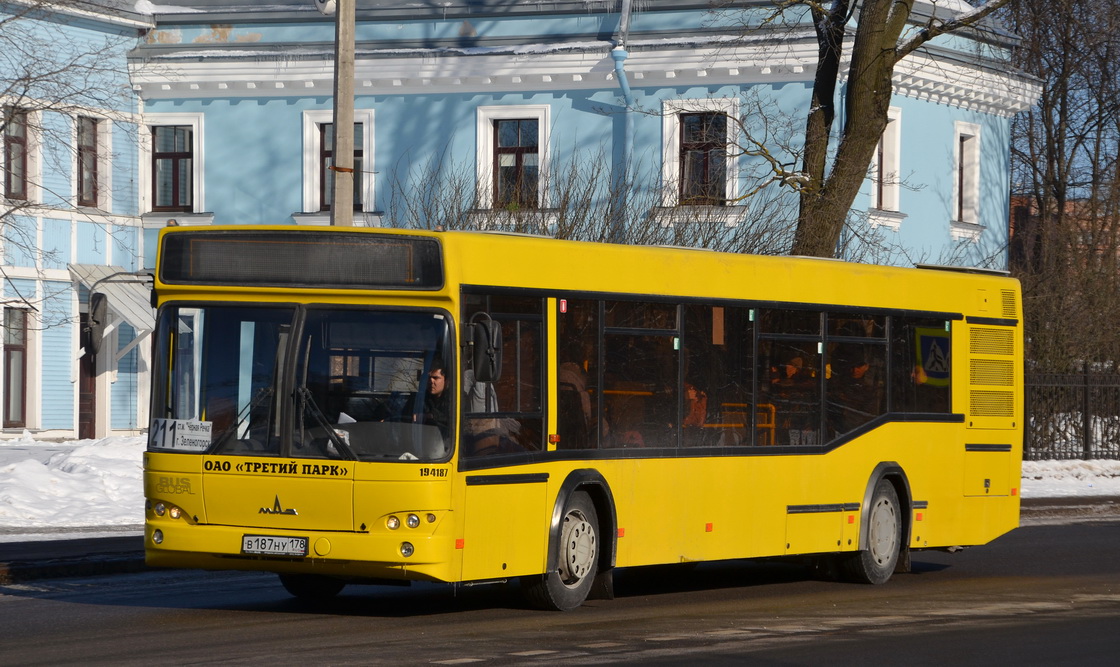 Санкт-Петербург, МАЗ-103.468 № В 187 НУ 178