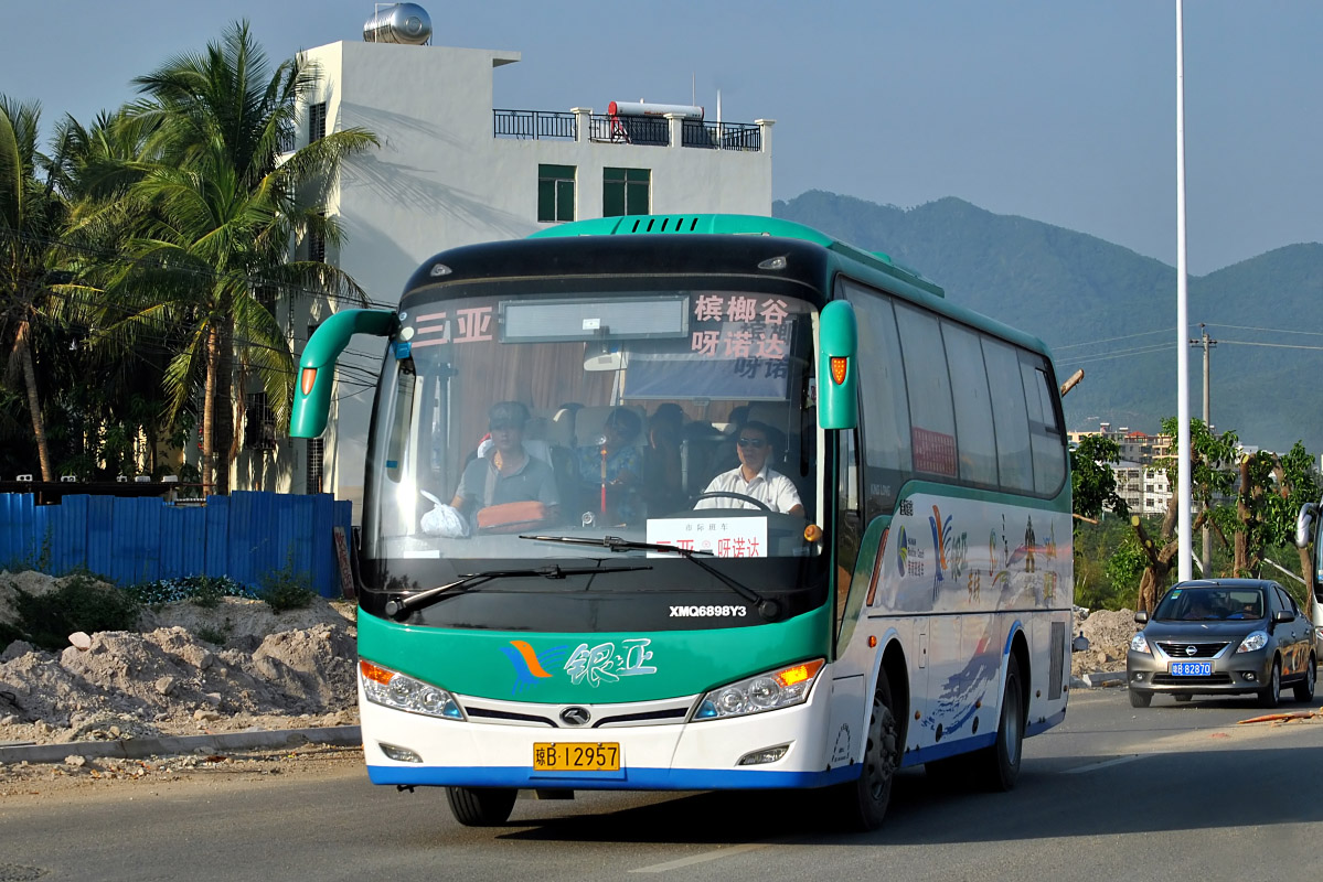 Китай, King Long XMQ6898Y3 № 琼B 12957