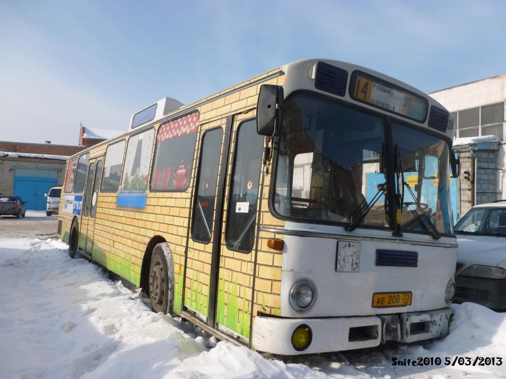 Тюменская область, Mercedes-Benz O305 № АЕ 208 72