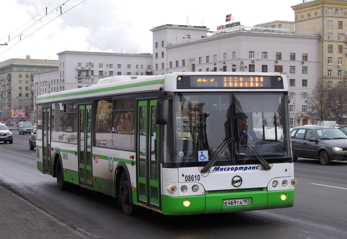 Moskau, LiAZ-5292.21 Nr. 08610