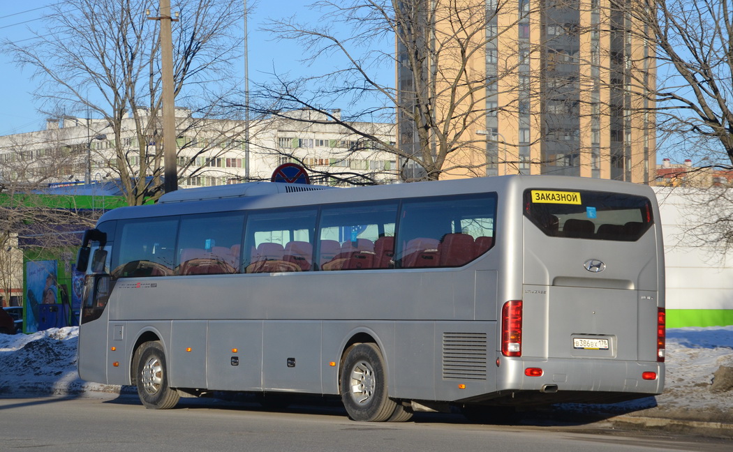 Санкт-Петербург, Hyundai Universe Space Luxury № В 386 ВХ 178