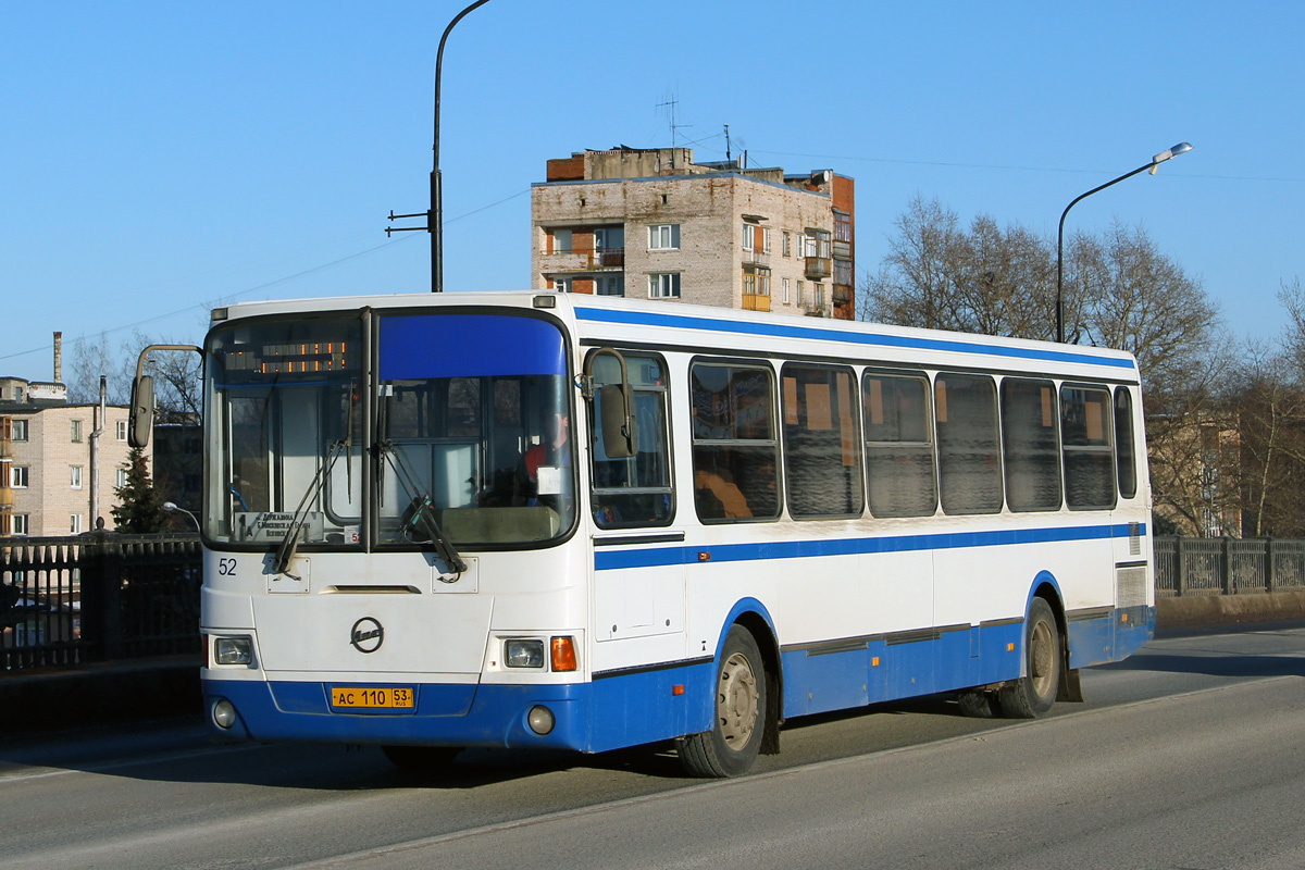 Новгородская область, ЛиАЗ-5256.57 № 52