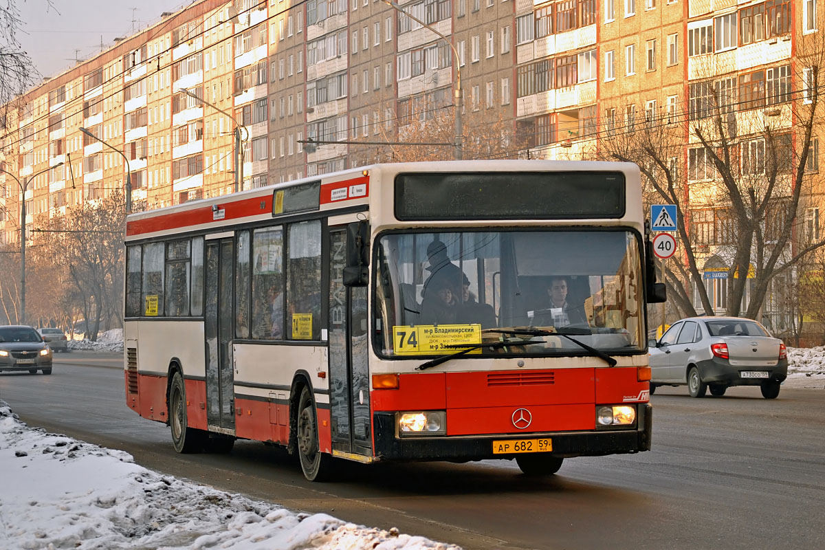 Пермский край, Mercedes-Benz O405N2 № АР 682 59