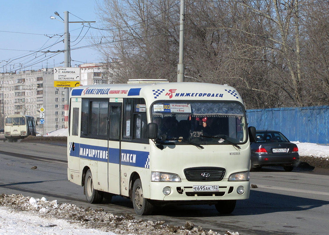 Нижегородская область, Hyundai County SWB C08 (РЗГА) № Е 695 АК 152