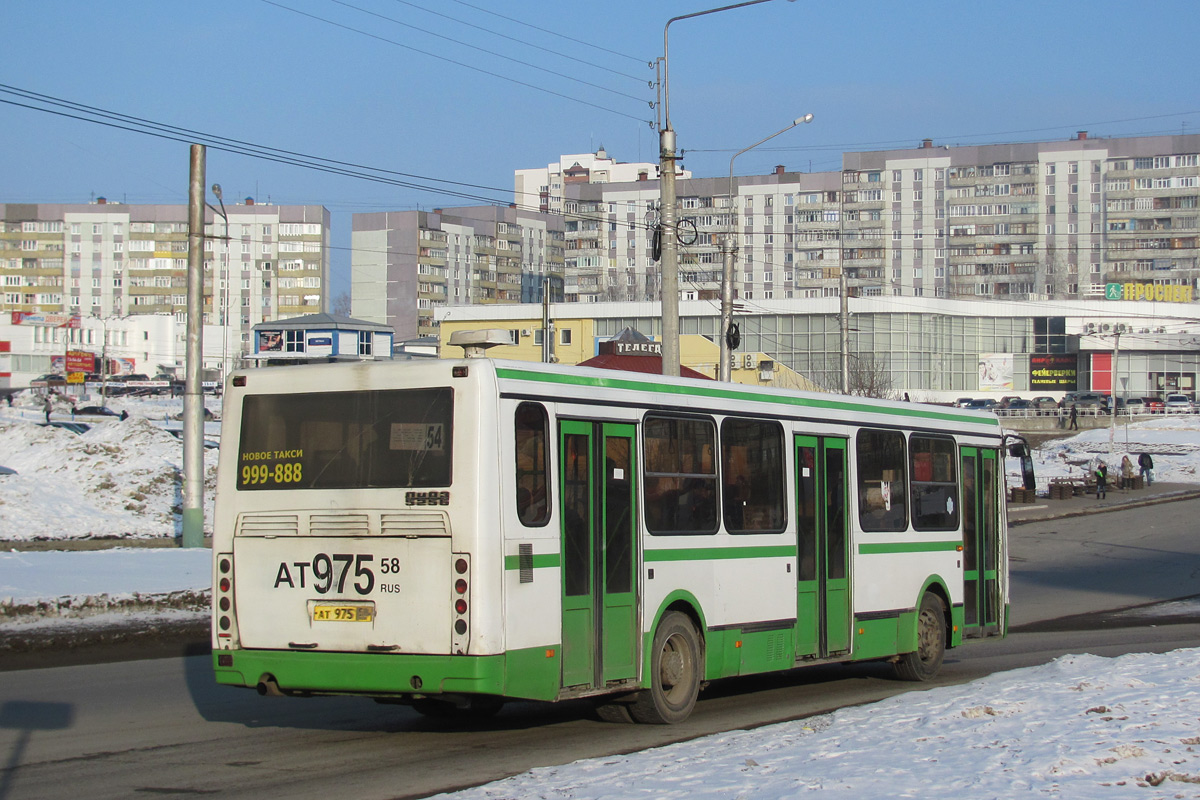 Пензенская область, ЛиАЗ-5256.45 № АТ 975 58