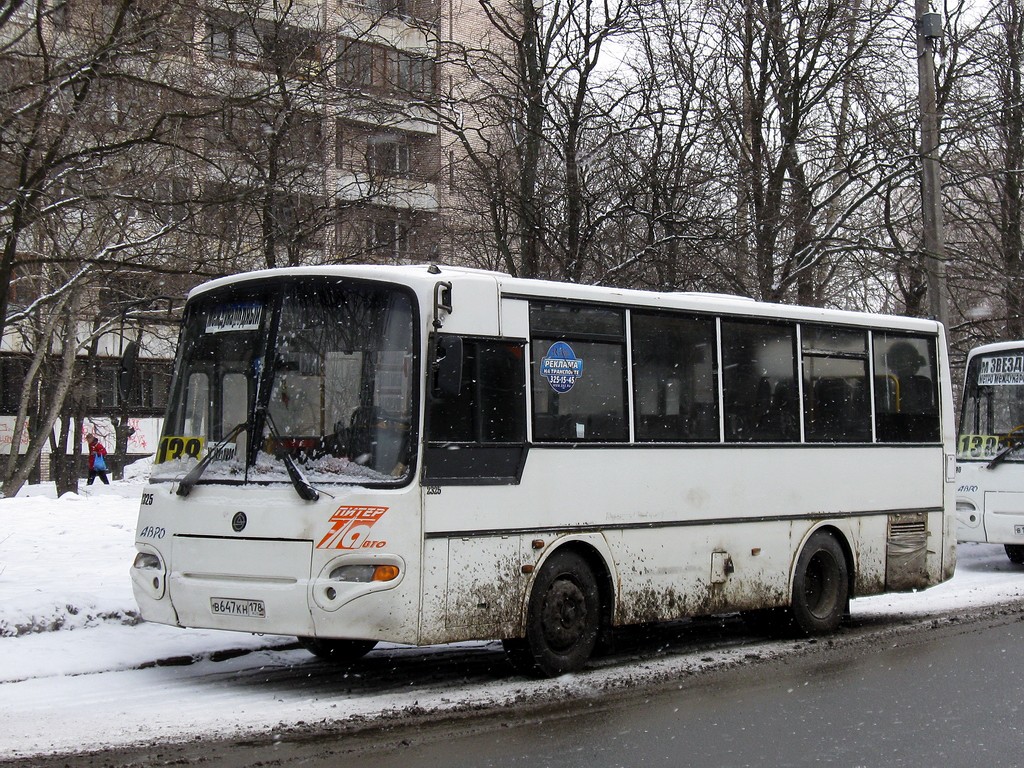 Санкт-Петербург, КАвЗ-4235-03 № 2325