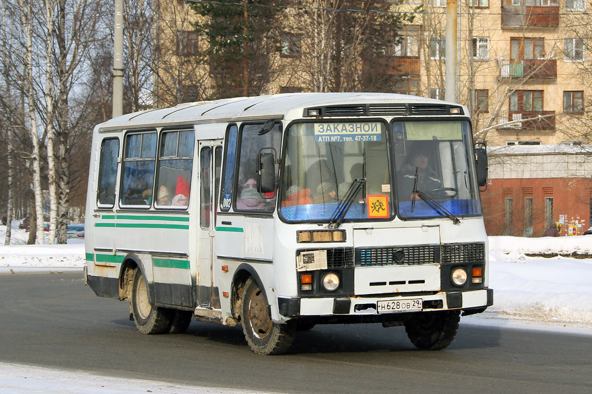 Архангельская область, ПАЗ-3205-110 № 002