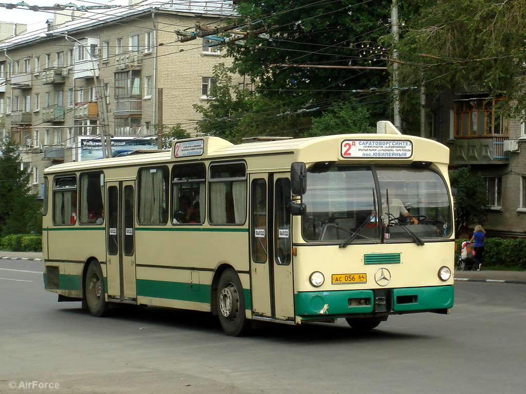 Саратовская область, Mercedes-Benz O305 № АС 056 64