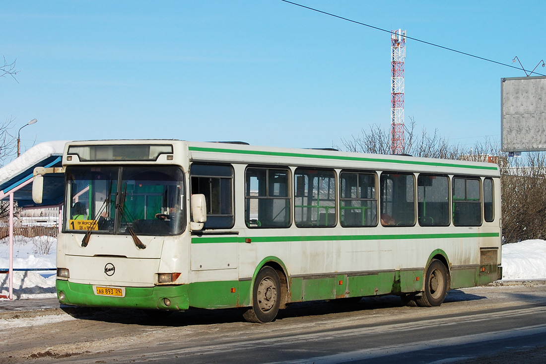 Архангельская область, ЛиАЗ-5256.40 № АВ 893 29