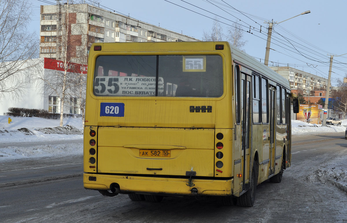 Омская область, ЛиАЗ-5256.25 № 620