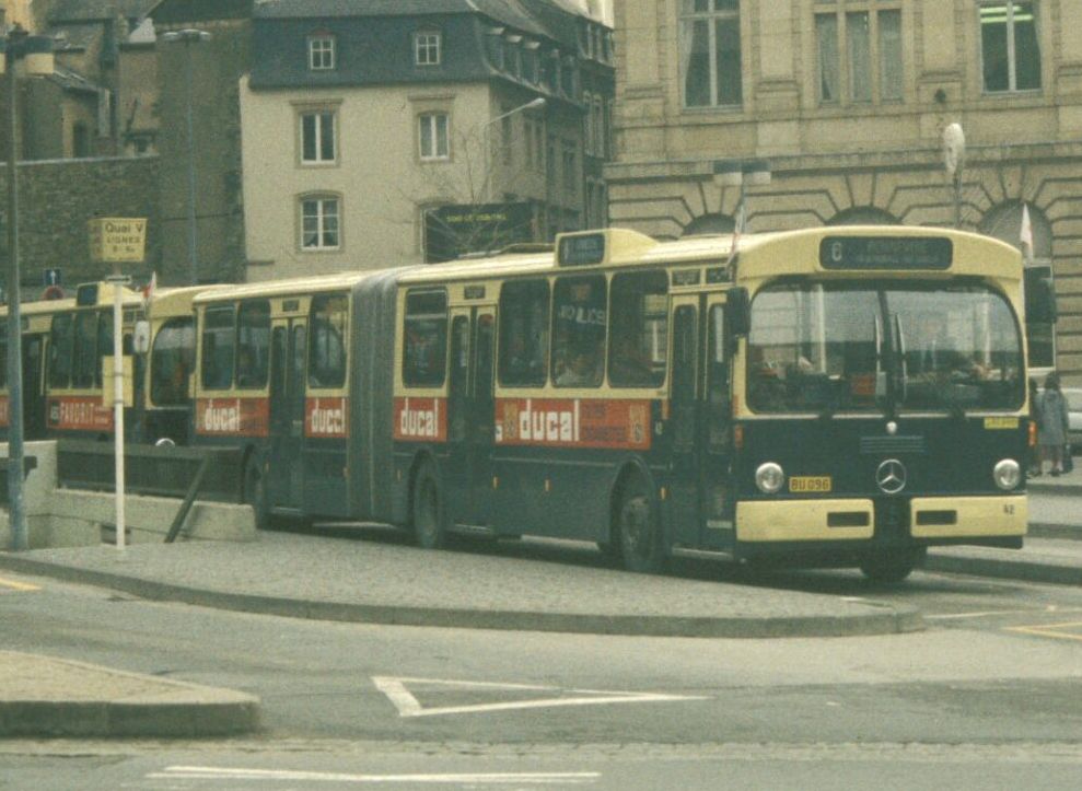 Lucembursko, Mercedes-Benz O305G č. 42