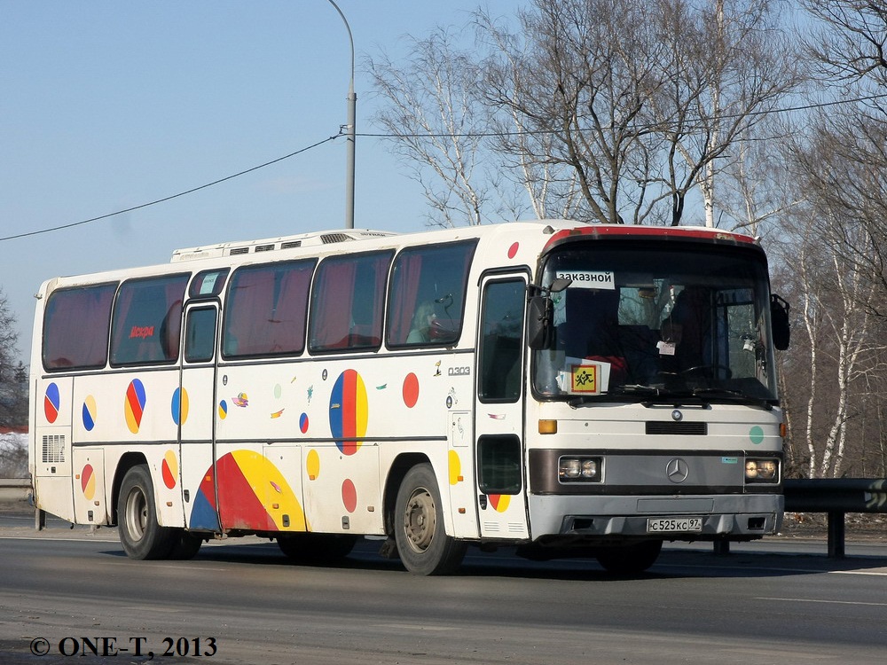 Москва, Mercedes-Benz O303-15RHS № С 525 КС 97