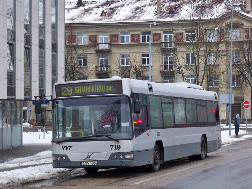 Литва, Volvo 7700 № 719