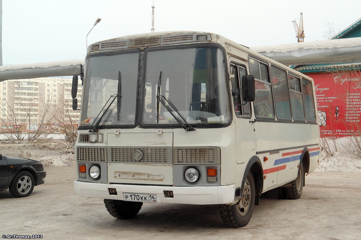 Jakutien Republik, PAZ-32054-60 Nr. Р 170 КК 14