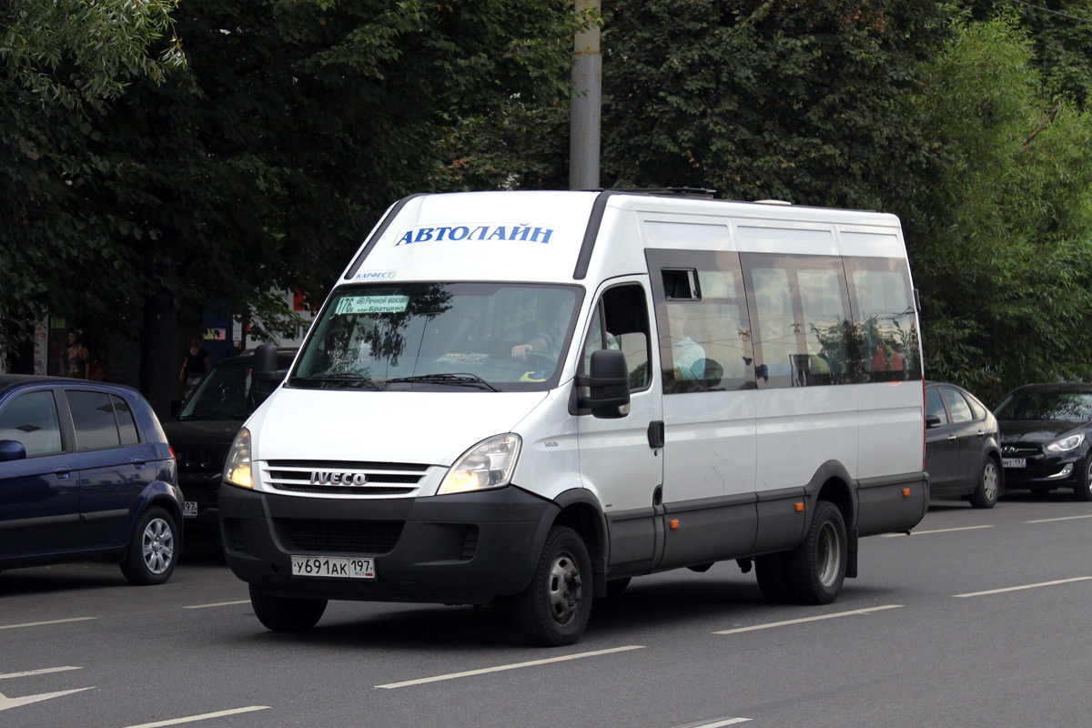 Москва, Нижегородец-2227UT (IVECO Daily) № У 691 АК 197