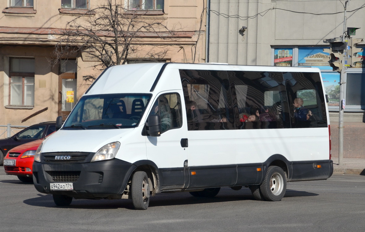 Санкт-Петербург, IVECO Daily 35C15 № А 942 АО 178