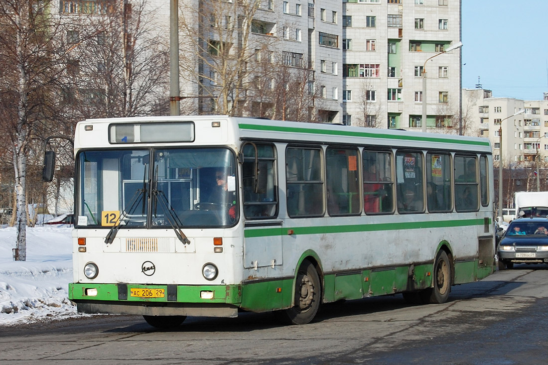 Архангельская область, ЛиАЗ-5256.45 № 2208