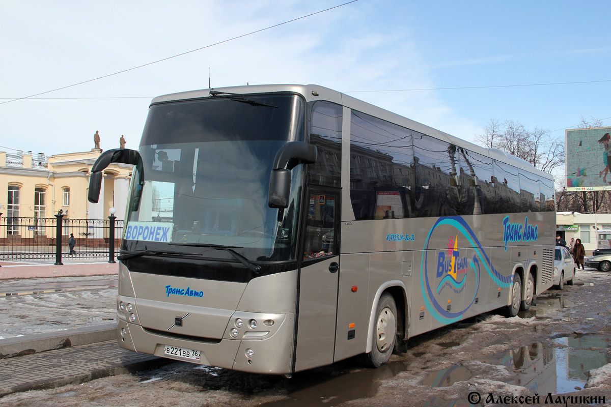 Воронежская область, Volvo 9900 № В 221 ВВ 36