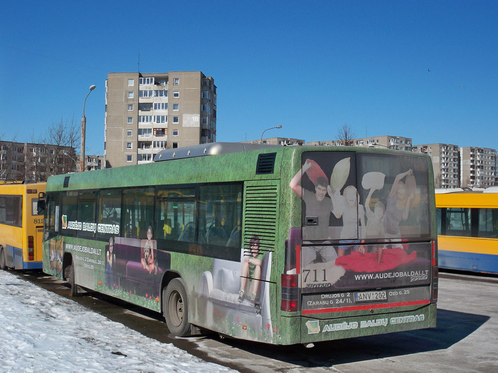 Литва, Volvo 7700 № 711