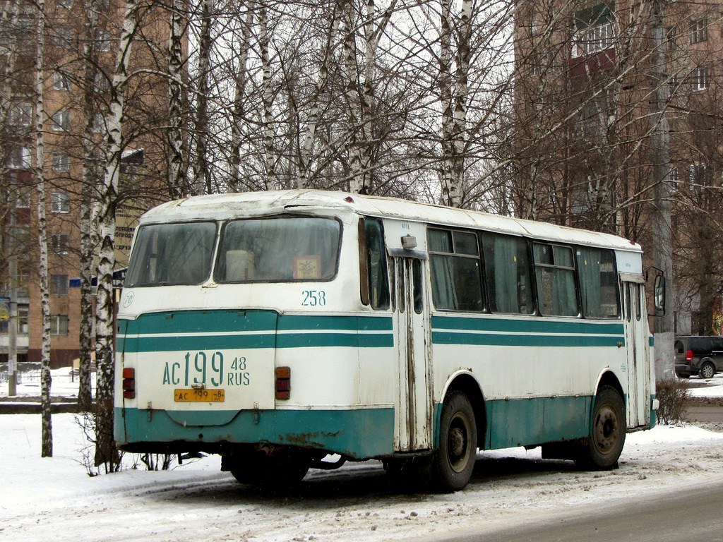 Автобус серпухов тарусская. ЛАЗ 695н. ЛАЗ 695н 1978. ЛАЗ 695 ВНИИБЗР. ЛАЗ-695н никель.