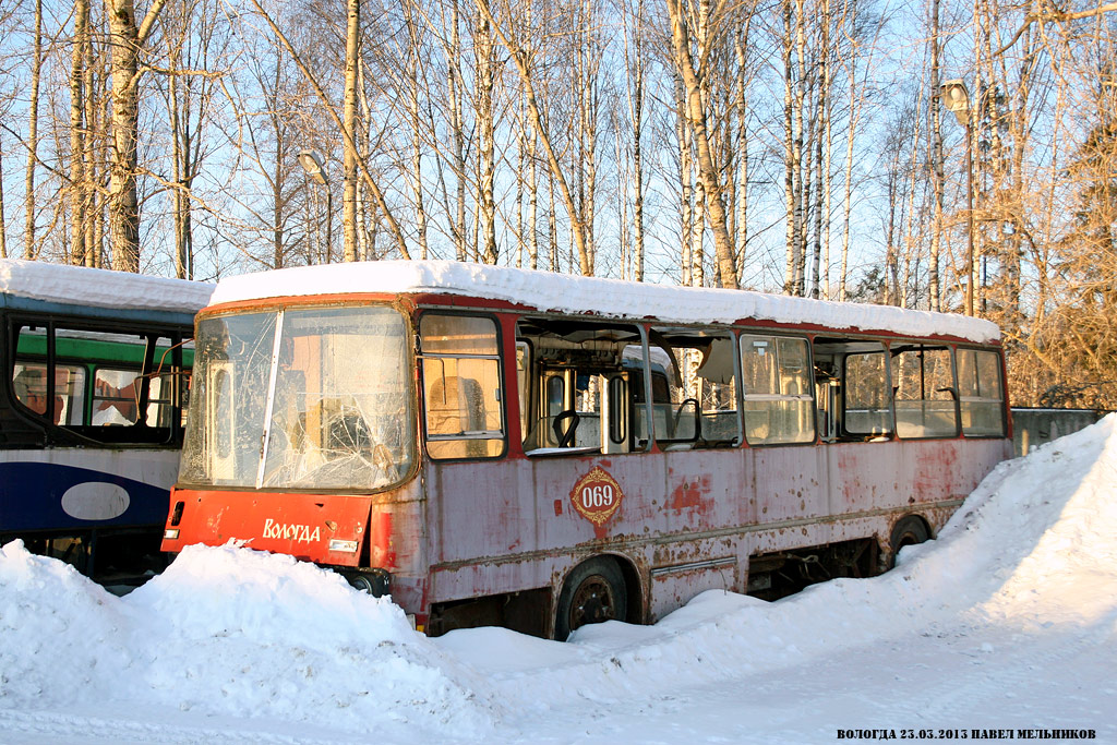 Вологодская область, Ikarus 260.04 № 069