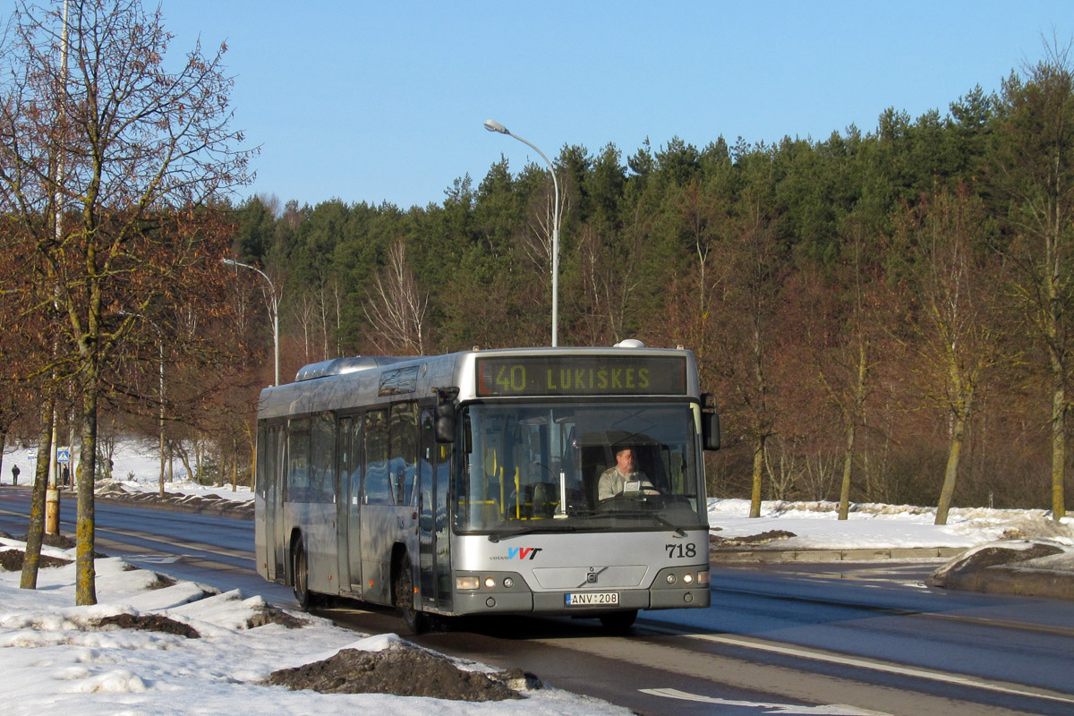 Литва, Volvo 7700 № 718